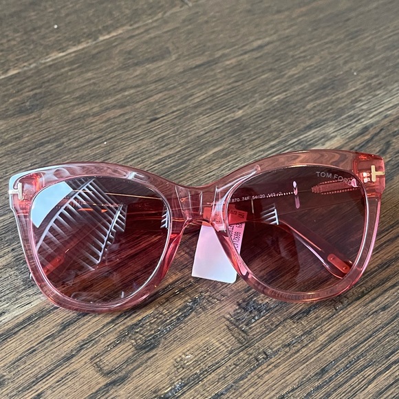 TOM FORD WALLACE CAT EYE SUNGLASSES - Picture 3 of 10